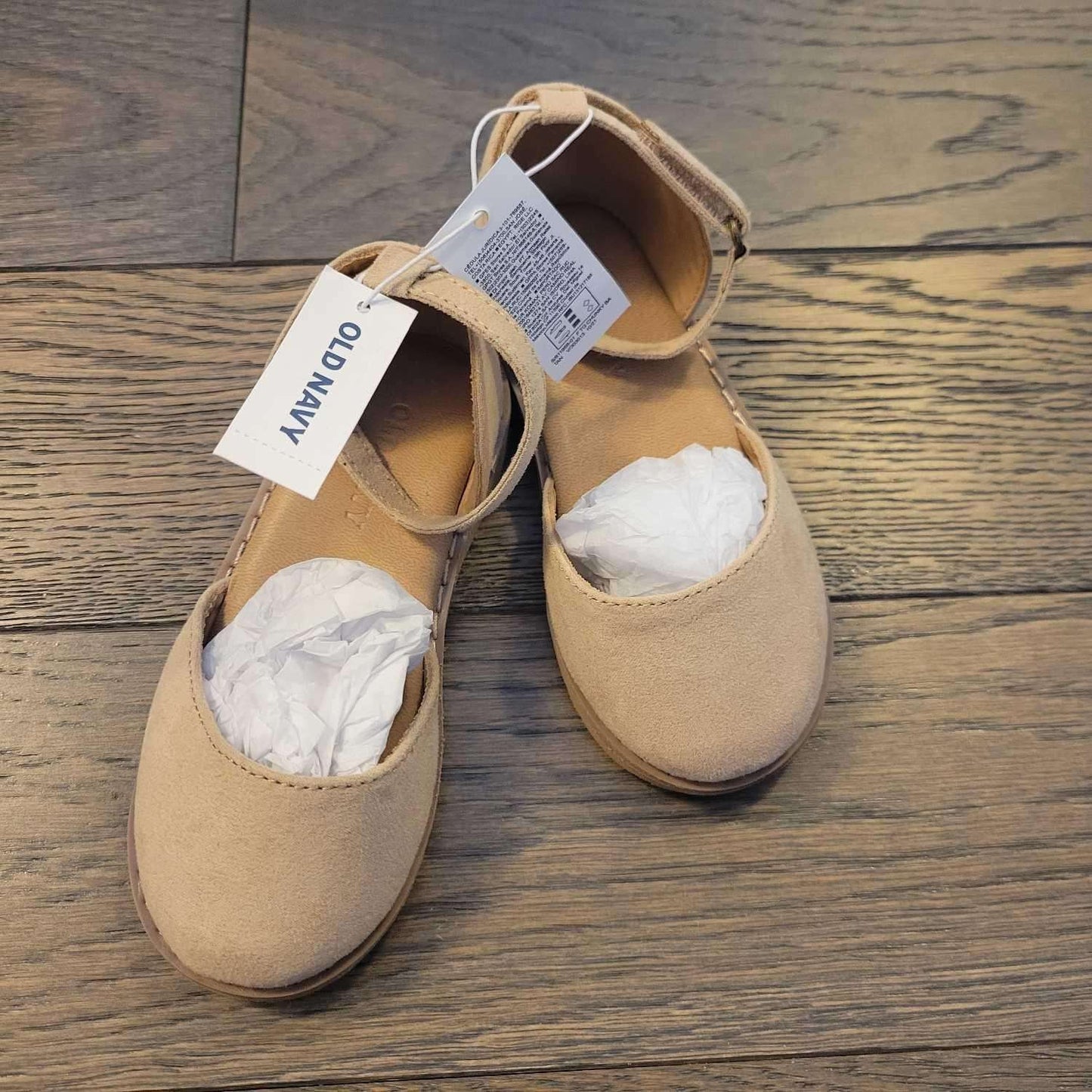 Old Navy Dress Shoes/ Sandals size 7, Shoes 7 (Walkers:12-24 mth)