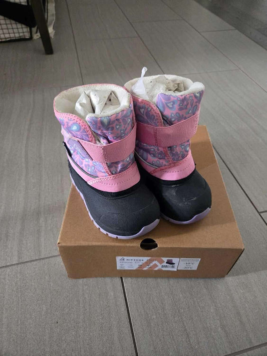 Ripzone boots 9T, Shoes 9 (Toddler:2-4yr)