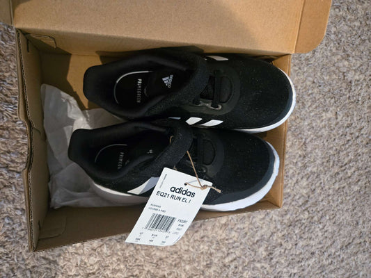 Adidas 10K Black Sneakers , Shoes 10 (Toddler:2-4yr)
