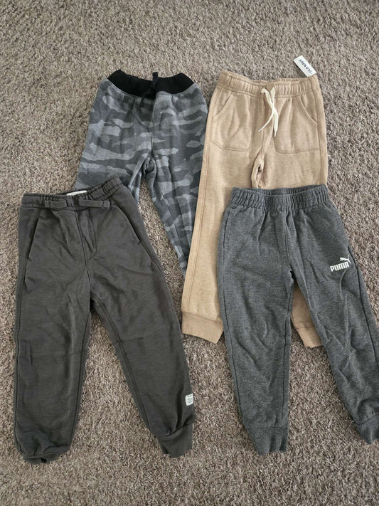 4 Cozy SweatPants 5T /5-6T /6T  ( Old Navy, Zara, Puma and Children's Place), Kids 5/5T (extra small)