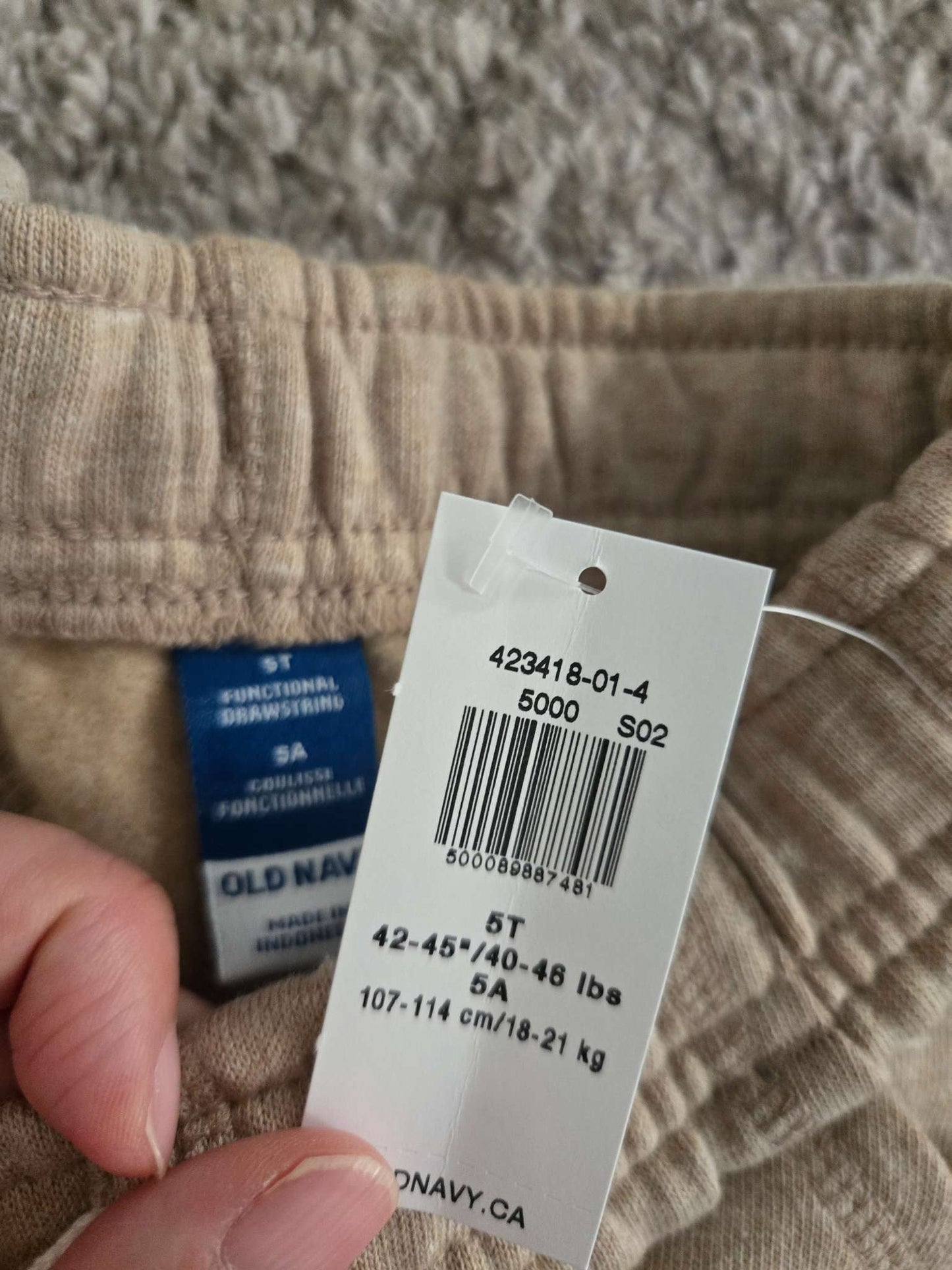 4 Cozy SweatPants 5T /5-6T /6T  ( Old Navy, Zara, Puma and Children's Place), Kids 5/5T (extra small)