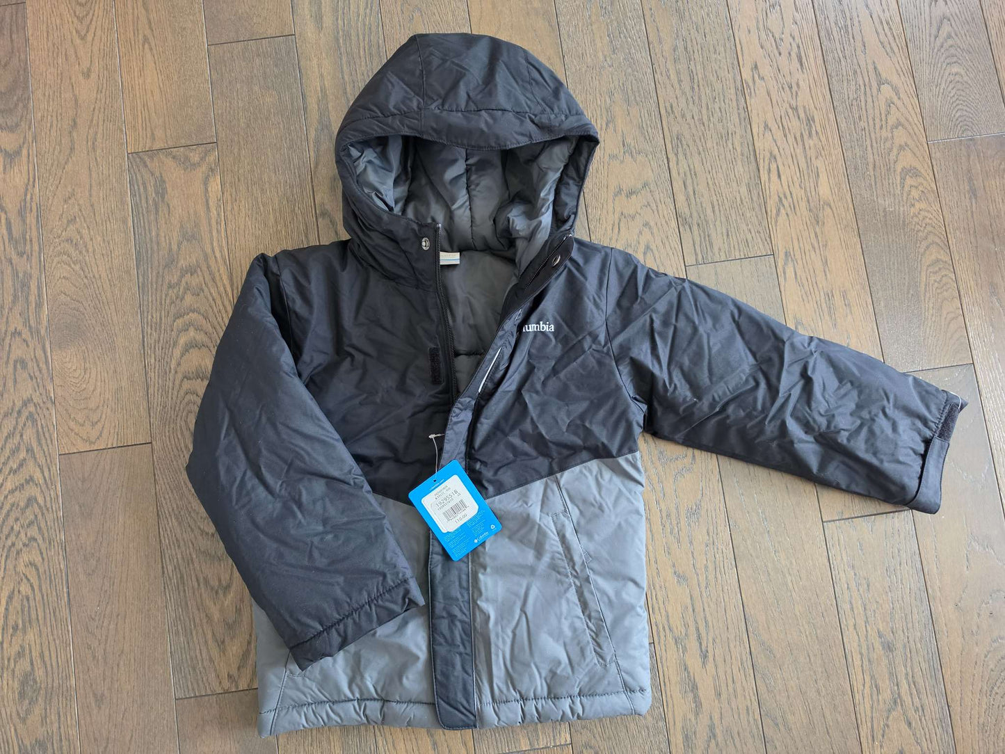 Brand New- Columbia Kids Two tone Puffer Jacket XS, Kids 6/6X