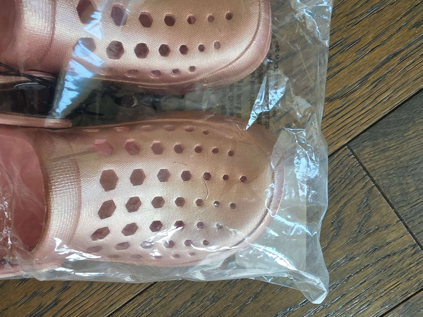 Brand New Joybees kids Clogs- C10/11, Shoes 10 (Toddler:2-4yr)