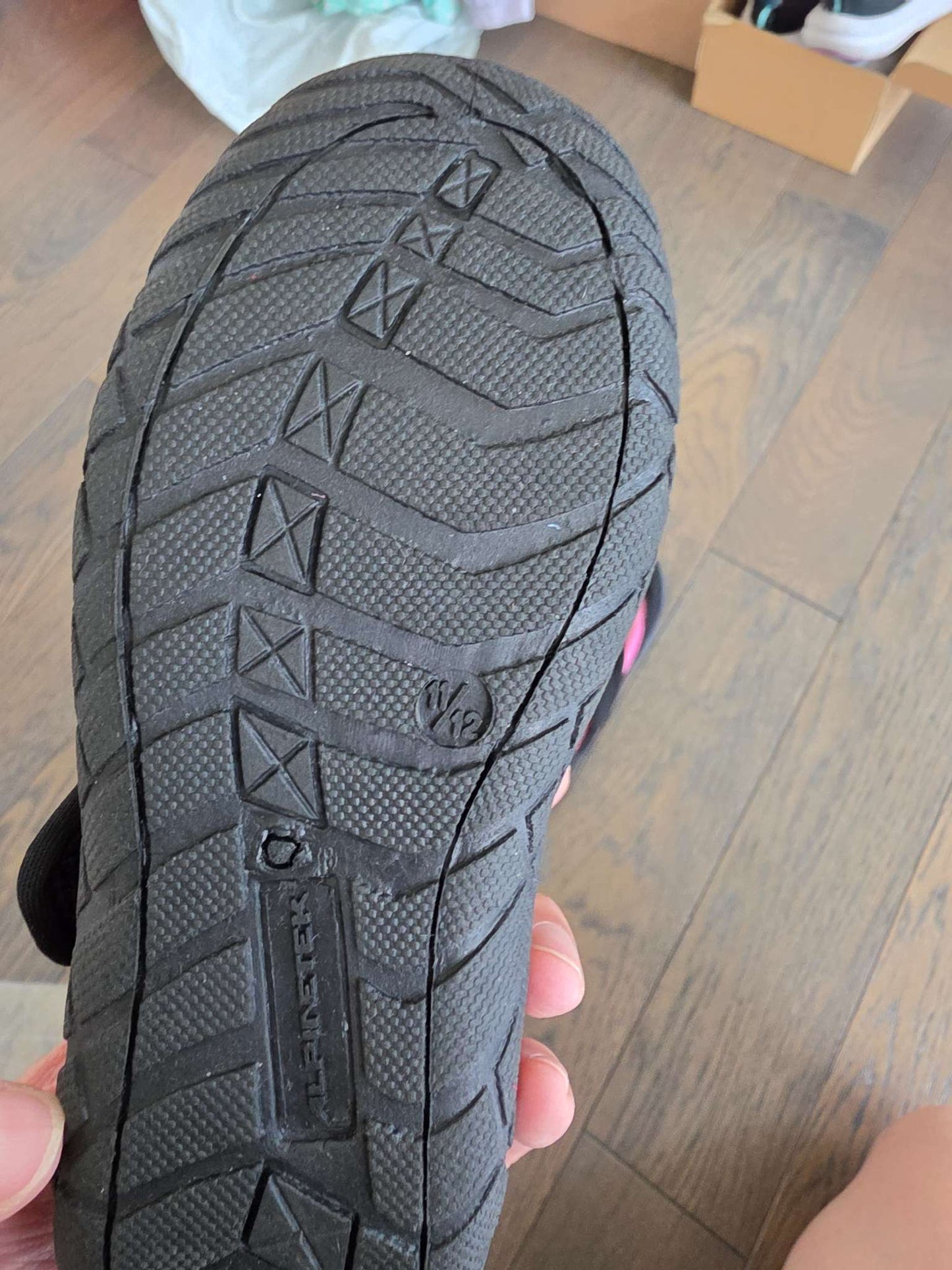 Water shoes-C11-12, Shoes 11 (Toddler:2-4yr)