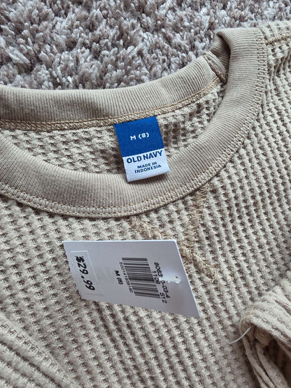 3Pcs Brand New Tops 8T- 2Long Sleeves and 1 T shirt  (GAP and Old Navy), Kids 8