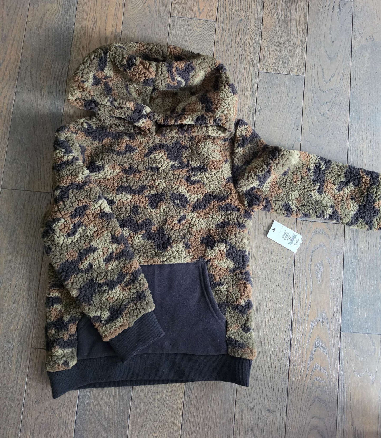 Brand New Cozy Swester 8-10, Kids 8