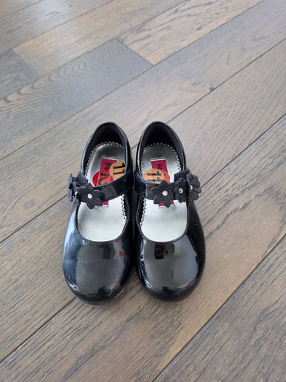 Black Dress Shoes- Girl Size 11 EUC, Shoes 11 (Toddler:2-4yr)
