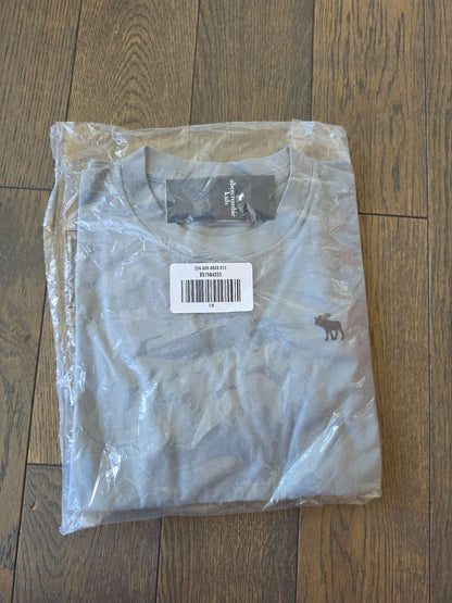 Brand New Abercrombie Grey Long-sleeved Shirt  7/8 , Kids 7