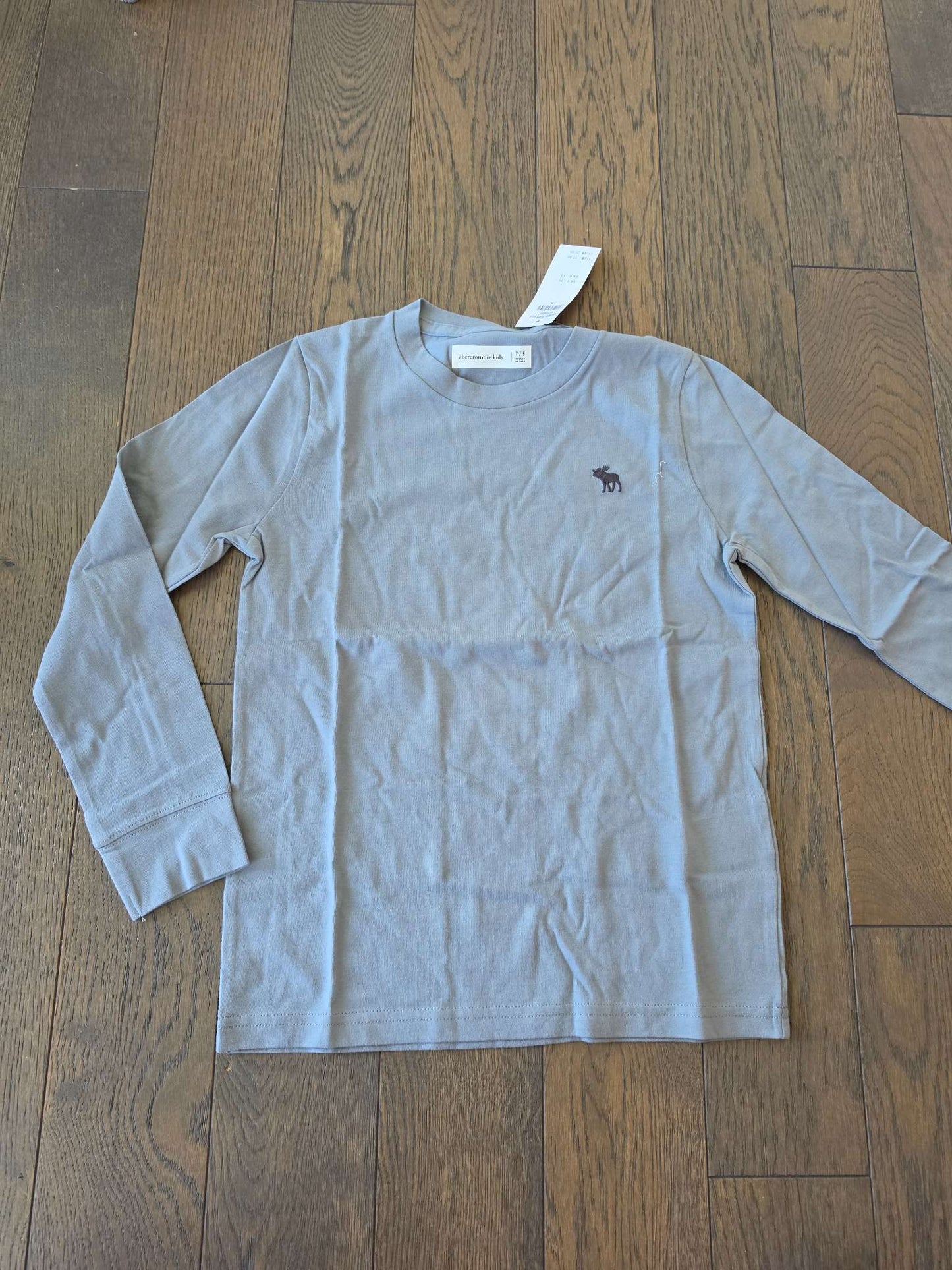 Brand New Abercrombie Grey Long-sleeved Shirt  7/8 , Kids 7