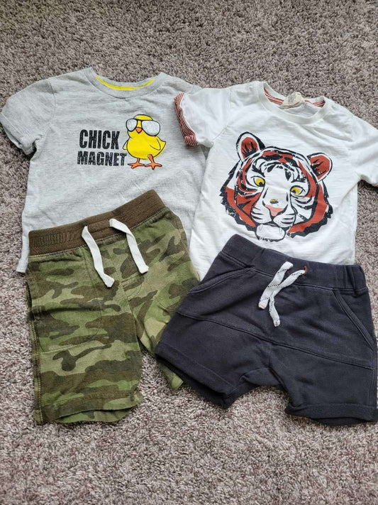2 Summer outfits- (2 T Shirt and 2 Shorts)  2T, Kids 2T