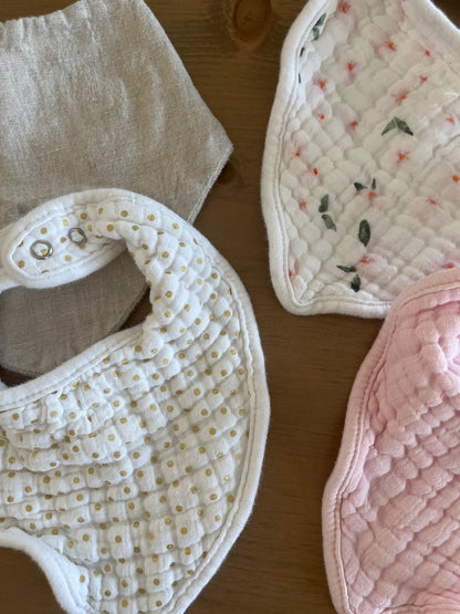 Pottery Barn Muslin & Organic cotton Bib Set , Kids 6 Month (3-6M)