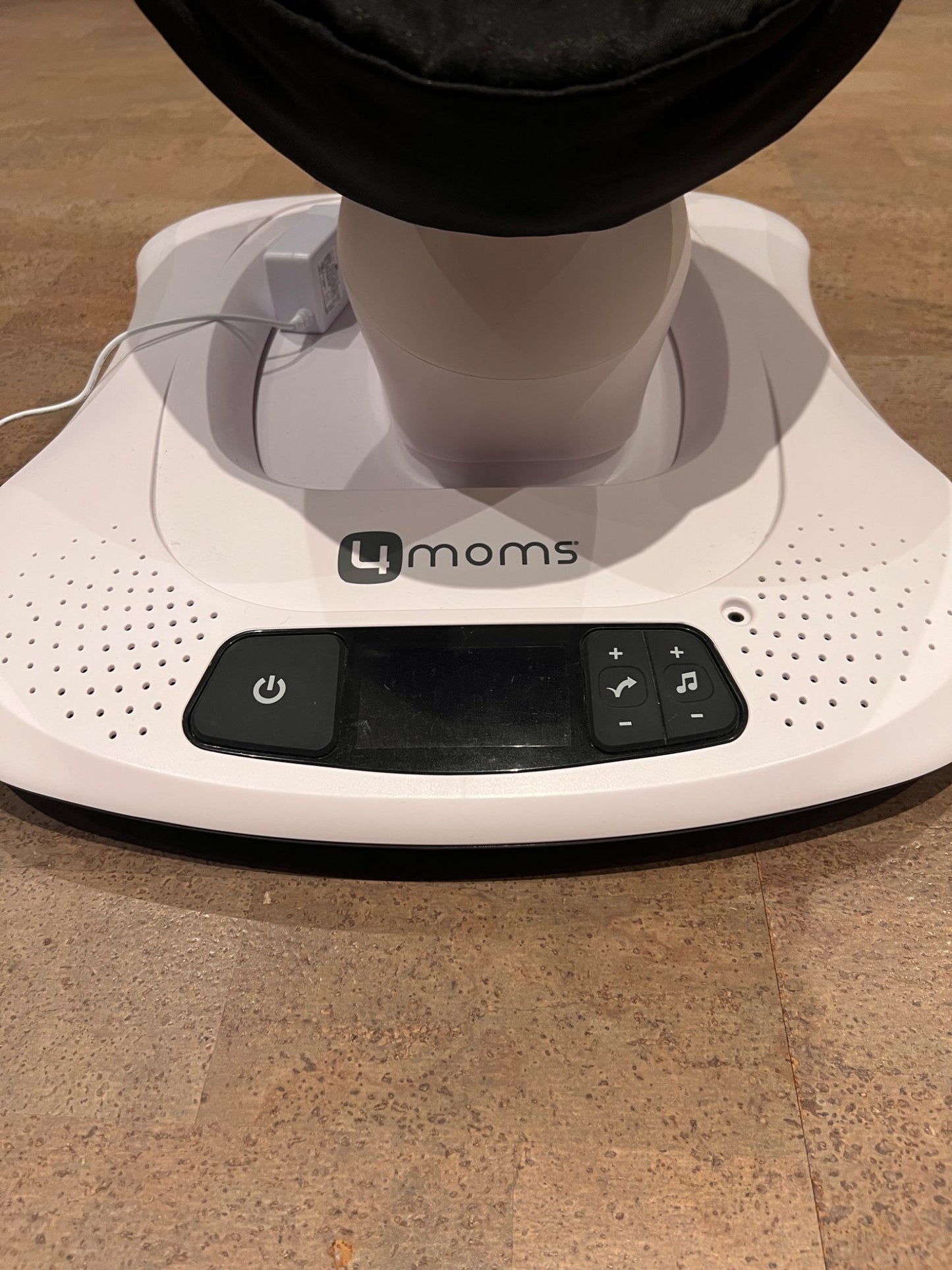 4moms Mamaroo Baby Swing WITH Strap Fastener, Retails $360