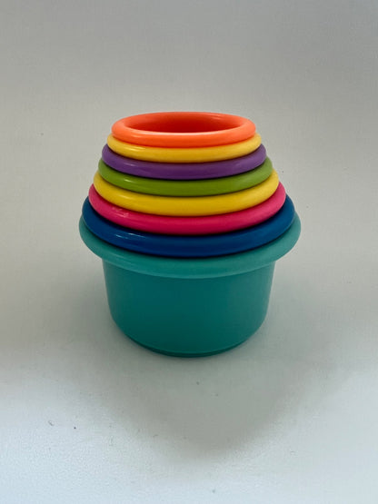8 stacking cups for babies/toddlers