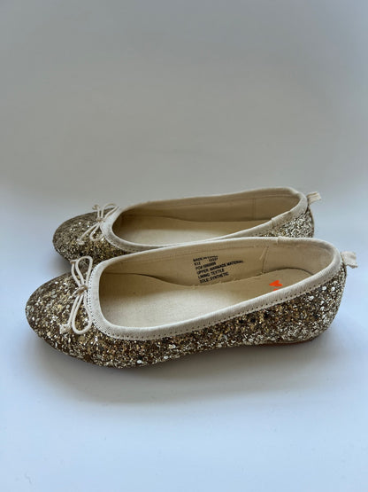 Girls gold dress shoes, Shoes 12 (Toddler:2-4yr)