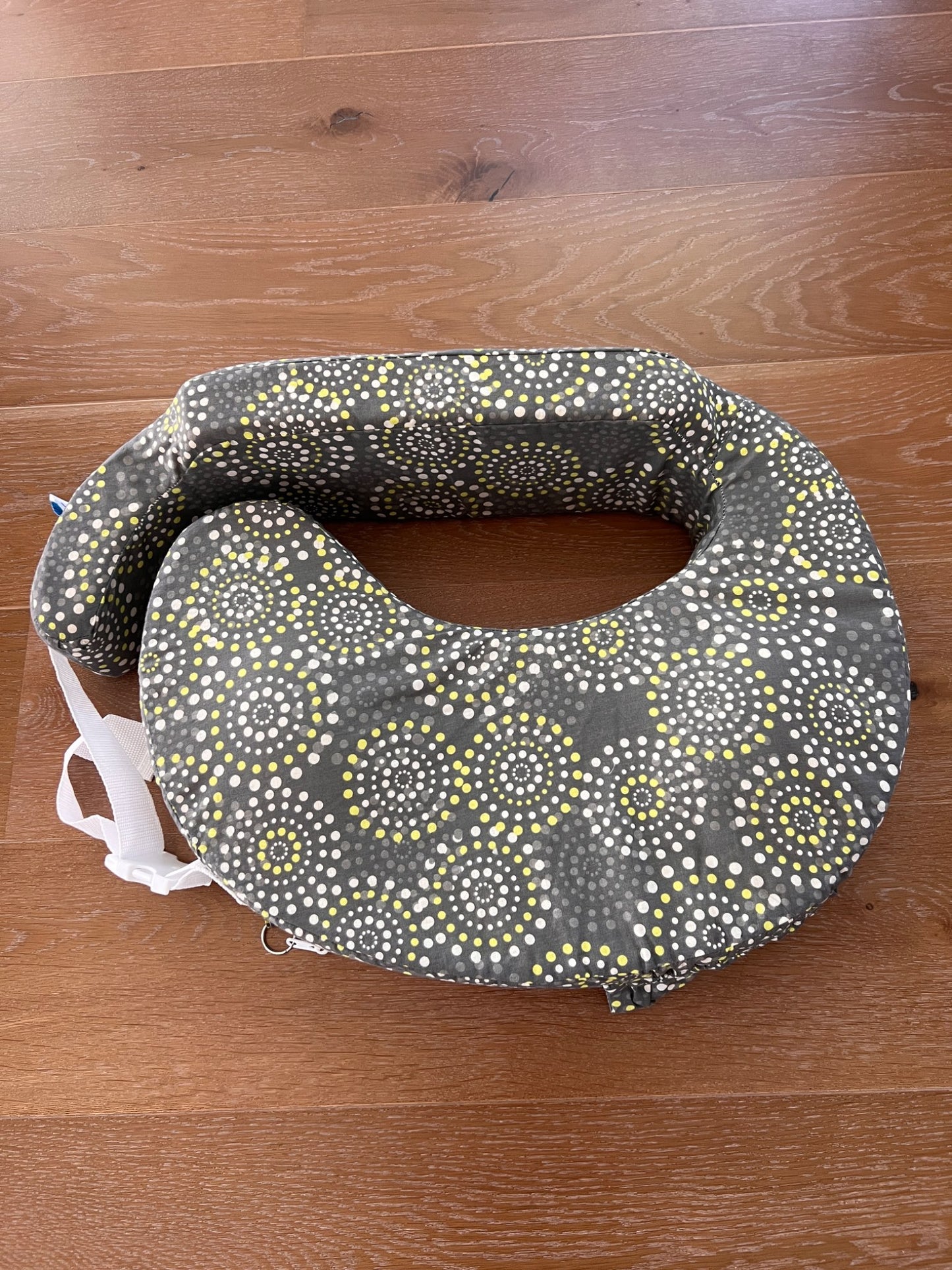 My Brest Friend Original Nursing Pillow, grey, Retails $79