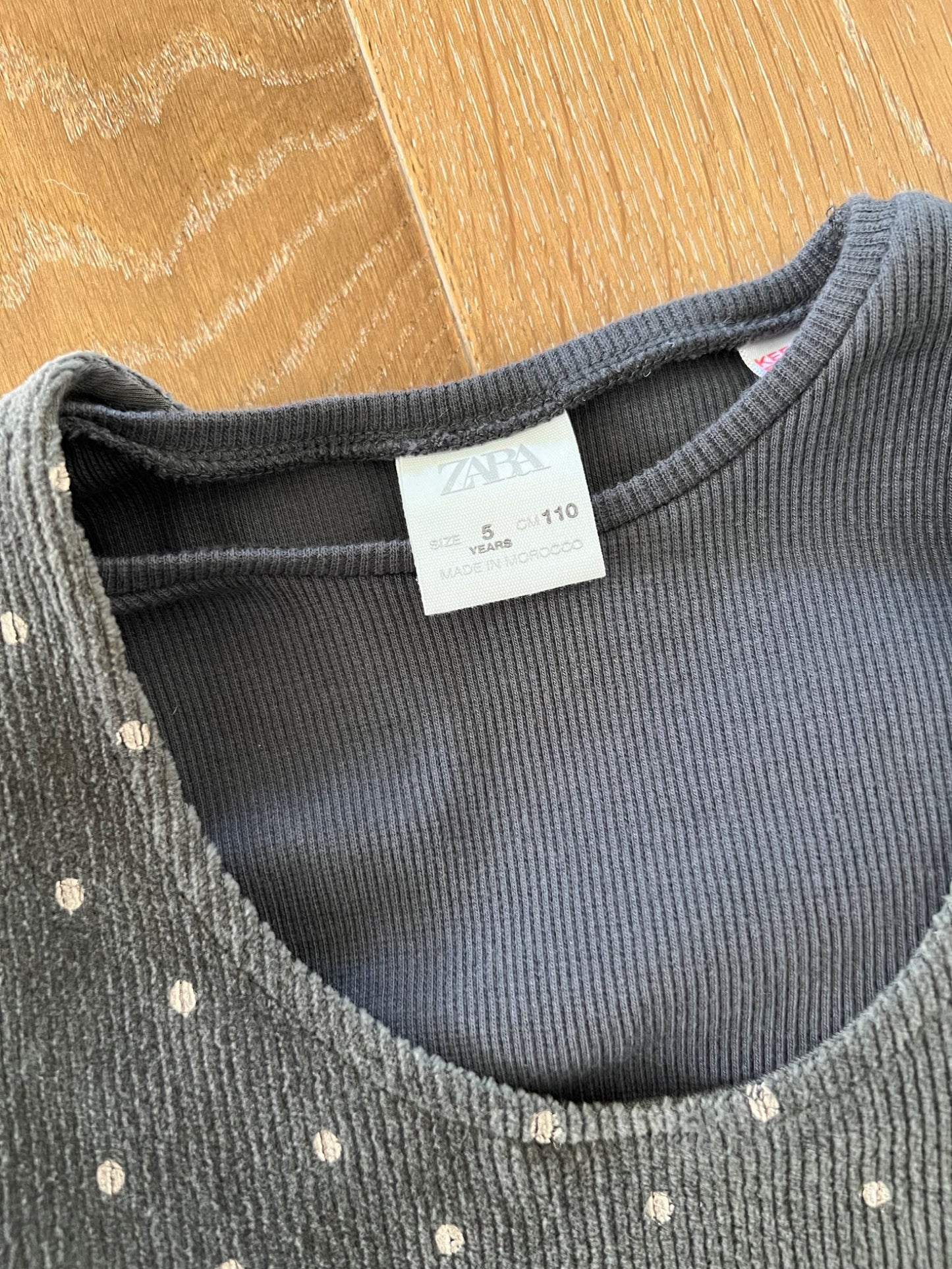 Zara two-piece outfit - long sleeved shirt and dress, Kids 5/5T