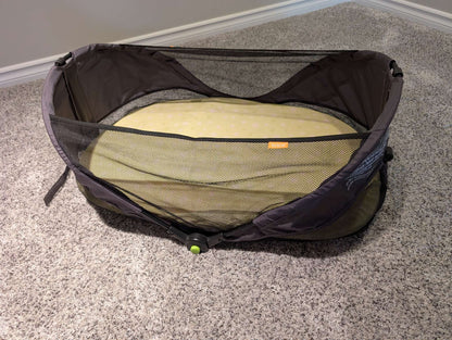 Brica Fold 'N Go Travel Bassinet