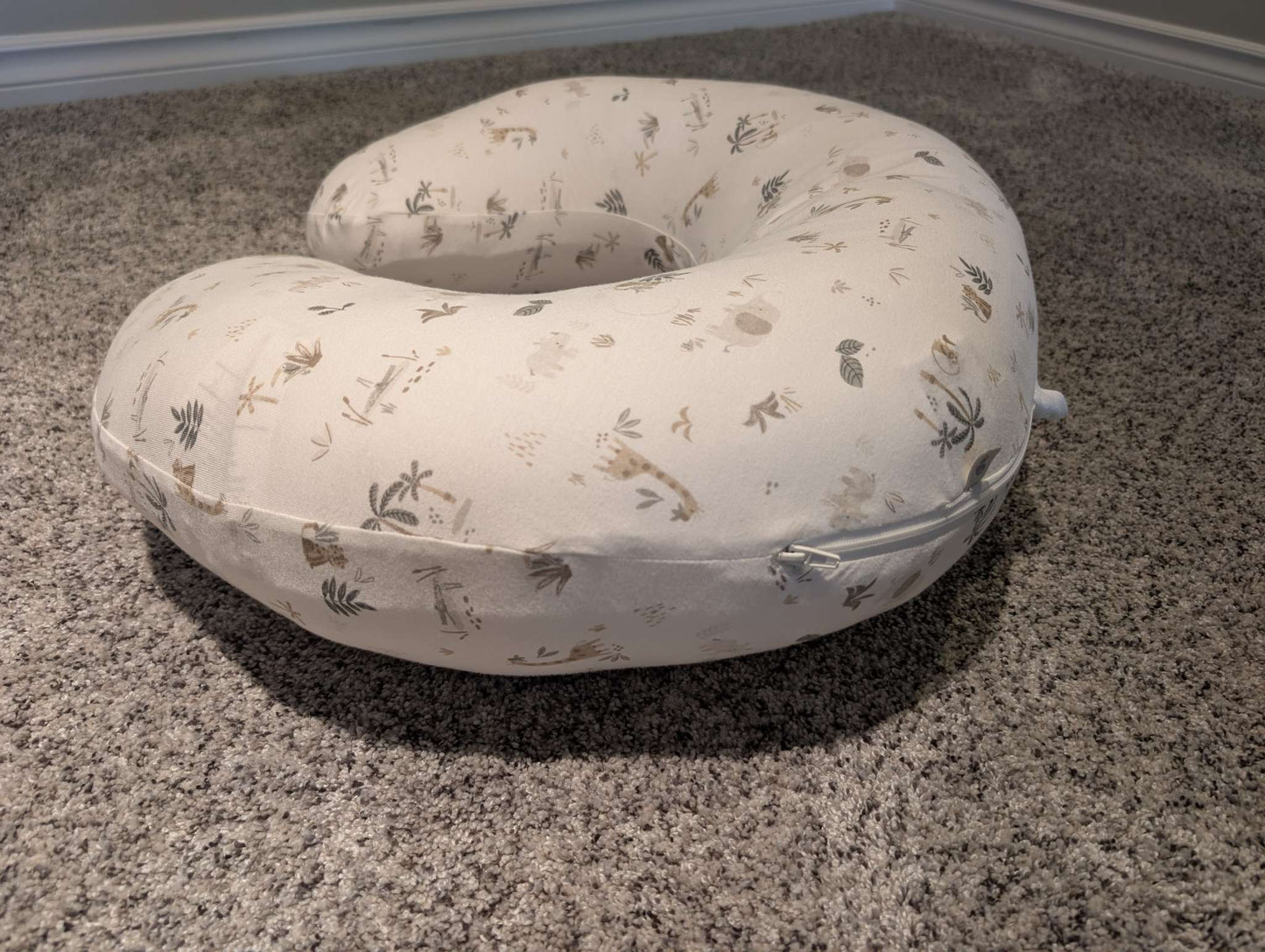 PERLIMPINPIN Nursing Pillow