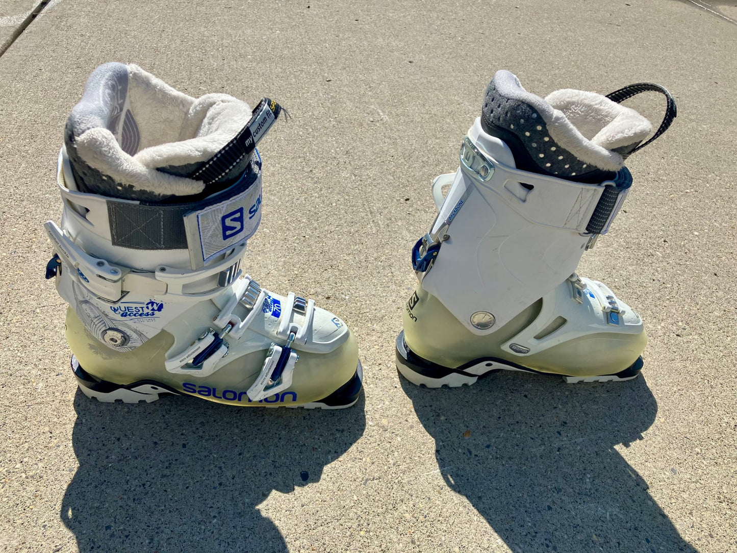Youth Ski Boots 24.5