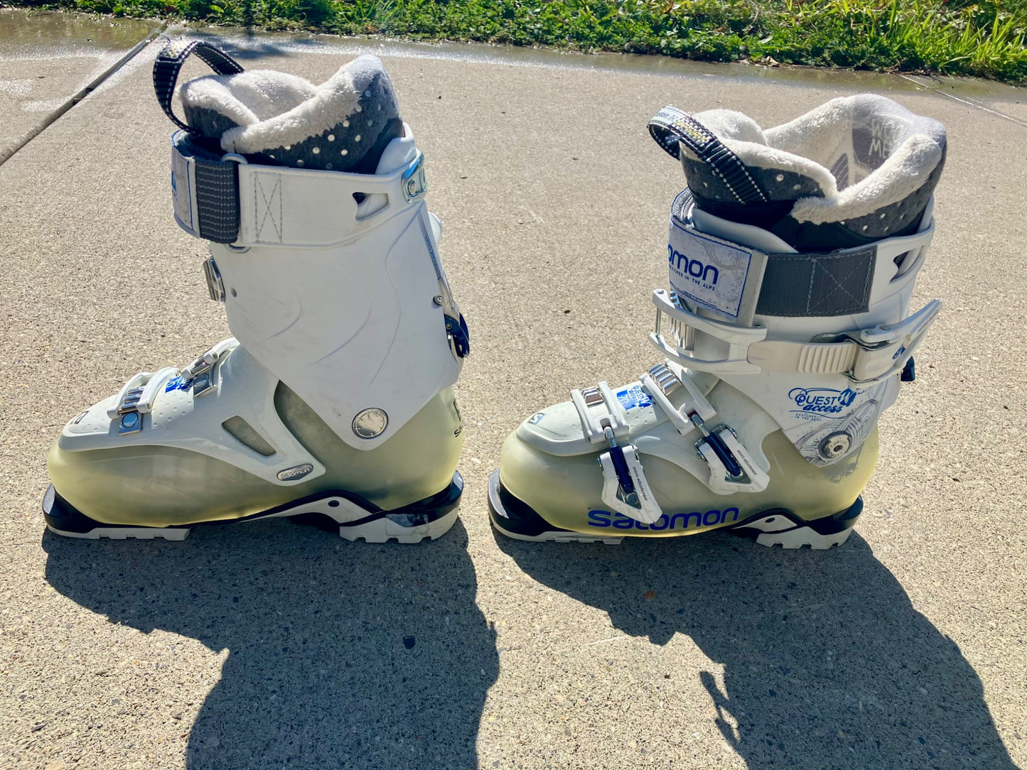 Youth Ski Boots 24.5
