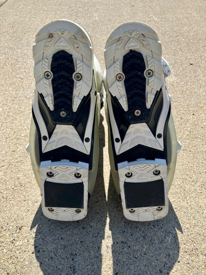 Youth Ski Boots 24.5