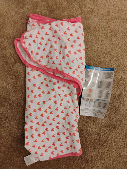 Miracle blanket swaddle , 0-3 Months (Newborn)