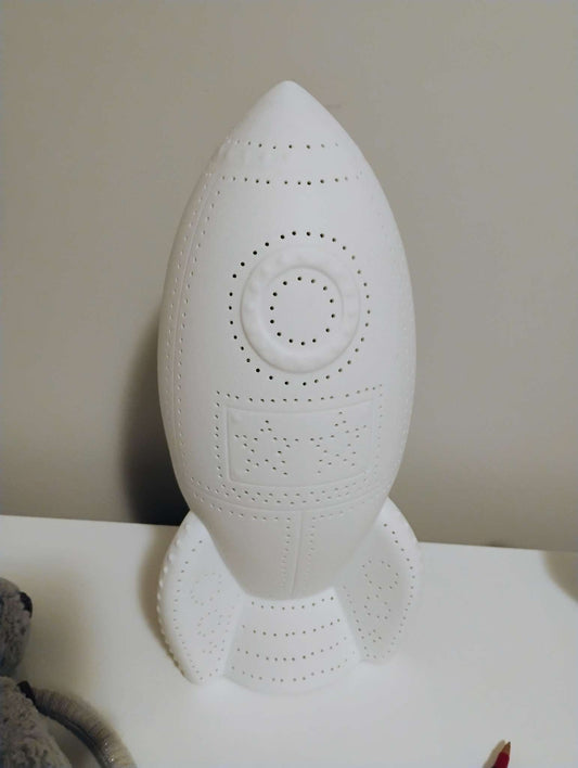 Spaceship rocket lamp