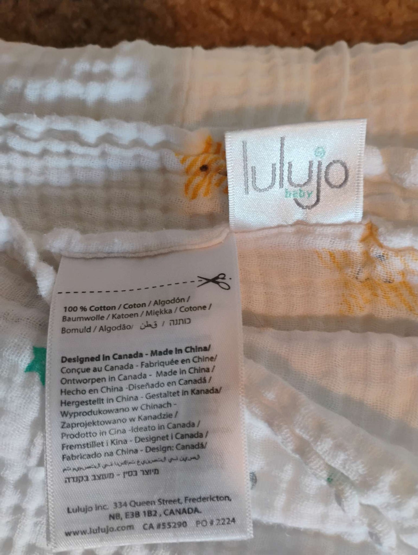 Lulujo muslin blanket stars and moon