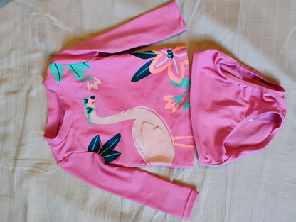 Carter's 2 piece swimsuit 12 months, Kids 12 Month (9-12M)