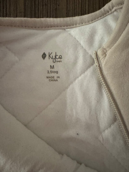 Kyte Baby 2.5 TOG Sleep Bag (Oat), 6-12 Months (Medium)