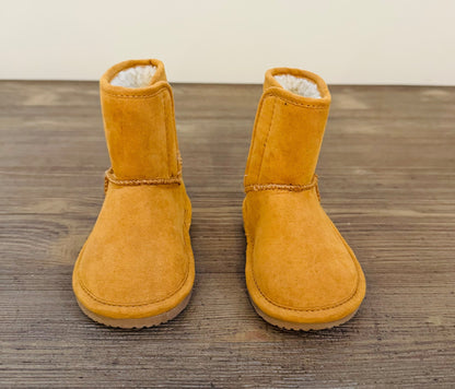 Baby Boots , Shoes 4 (Baby: 0-12 mth)