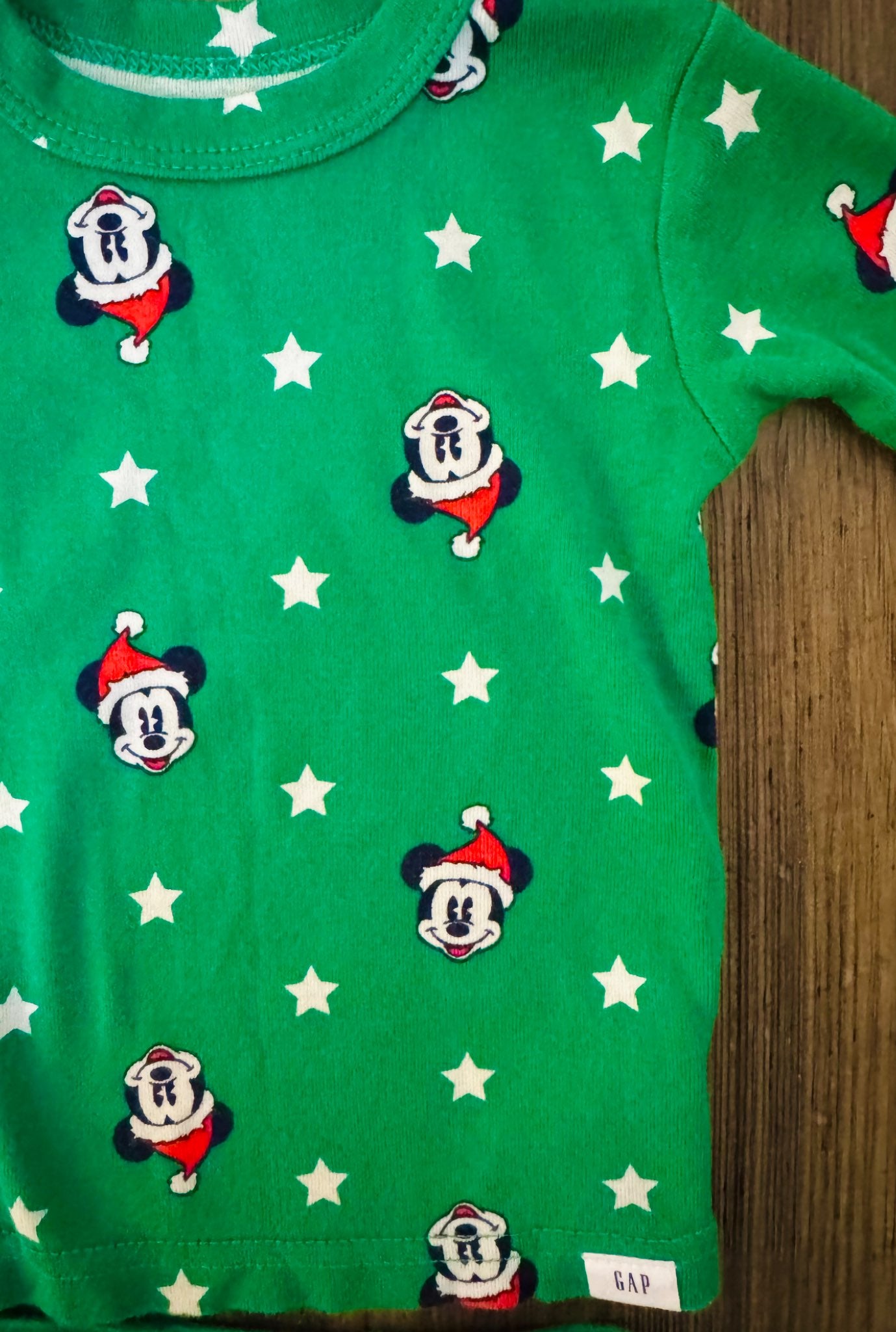 Mickey Mouse Christmas 2 Piece Pajamas, Kids 9 Month (6-9M)