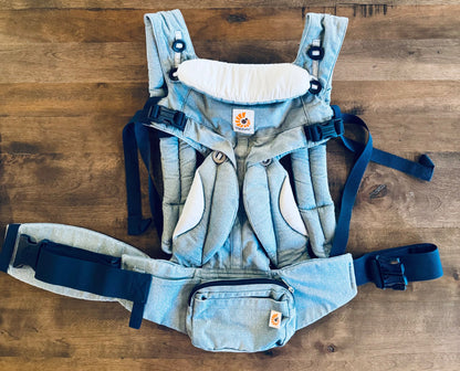Ergobaby Omni 360 Baby Carrier & Newborn Insert