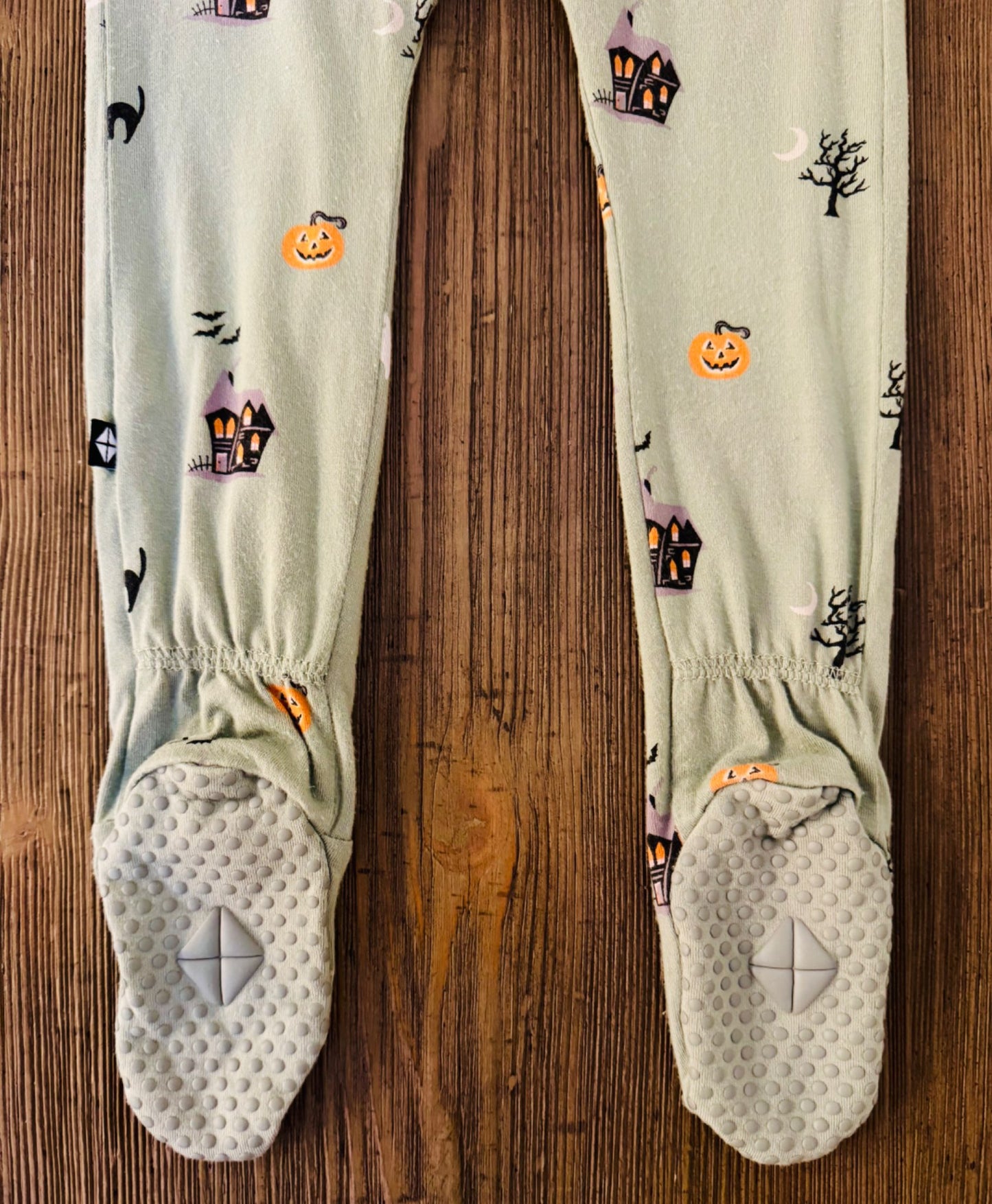 Kyte Baby Halloween Sleeper, Kids 18 Month (12-18M)