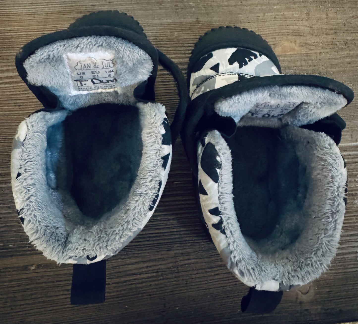 Jan & Jul Winter Boots:MSRP $58, Shoes 6 (Walkers:12-24 mth)