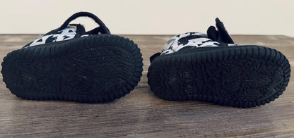Jan & Jul Winter Boots:MSRP $58, Shoes 6 (Walkers:12-24 mth)