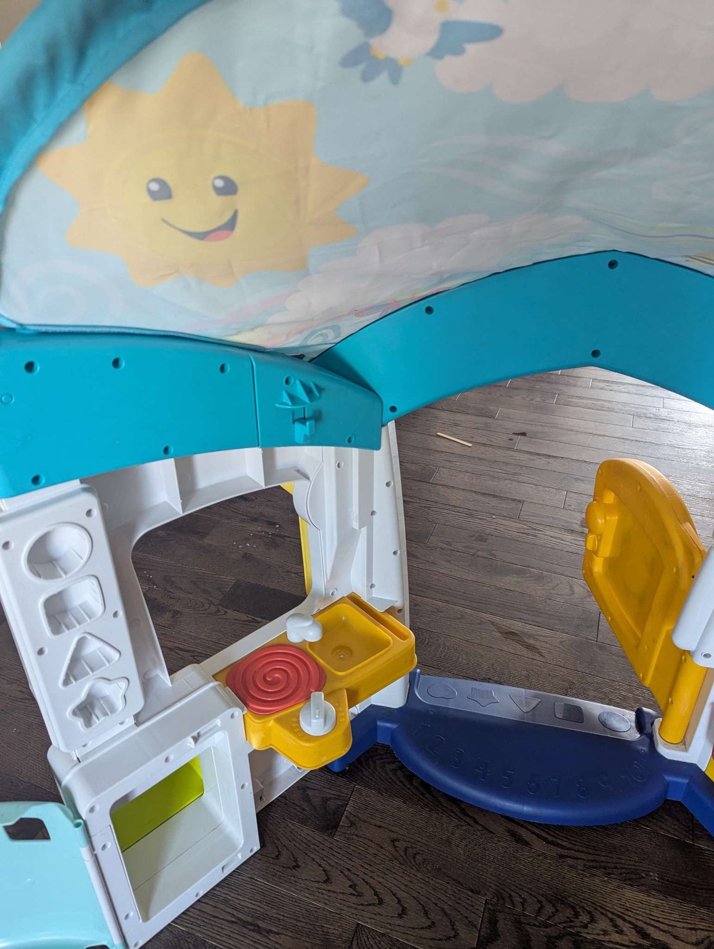Fisher Price Laugh and Learn Smart Home - Retails $240