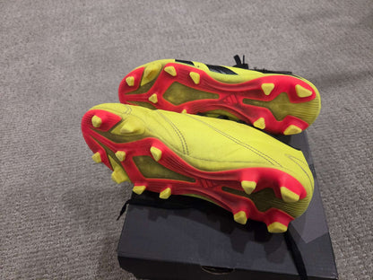 Adidas soccer cleats size 6.5, Shoes 6.5 (Big Kids:8–12yr)
