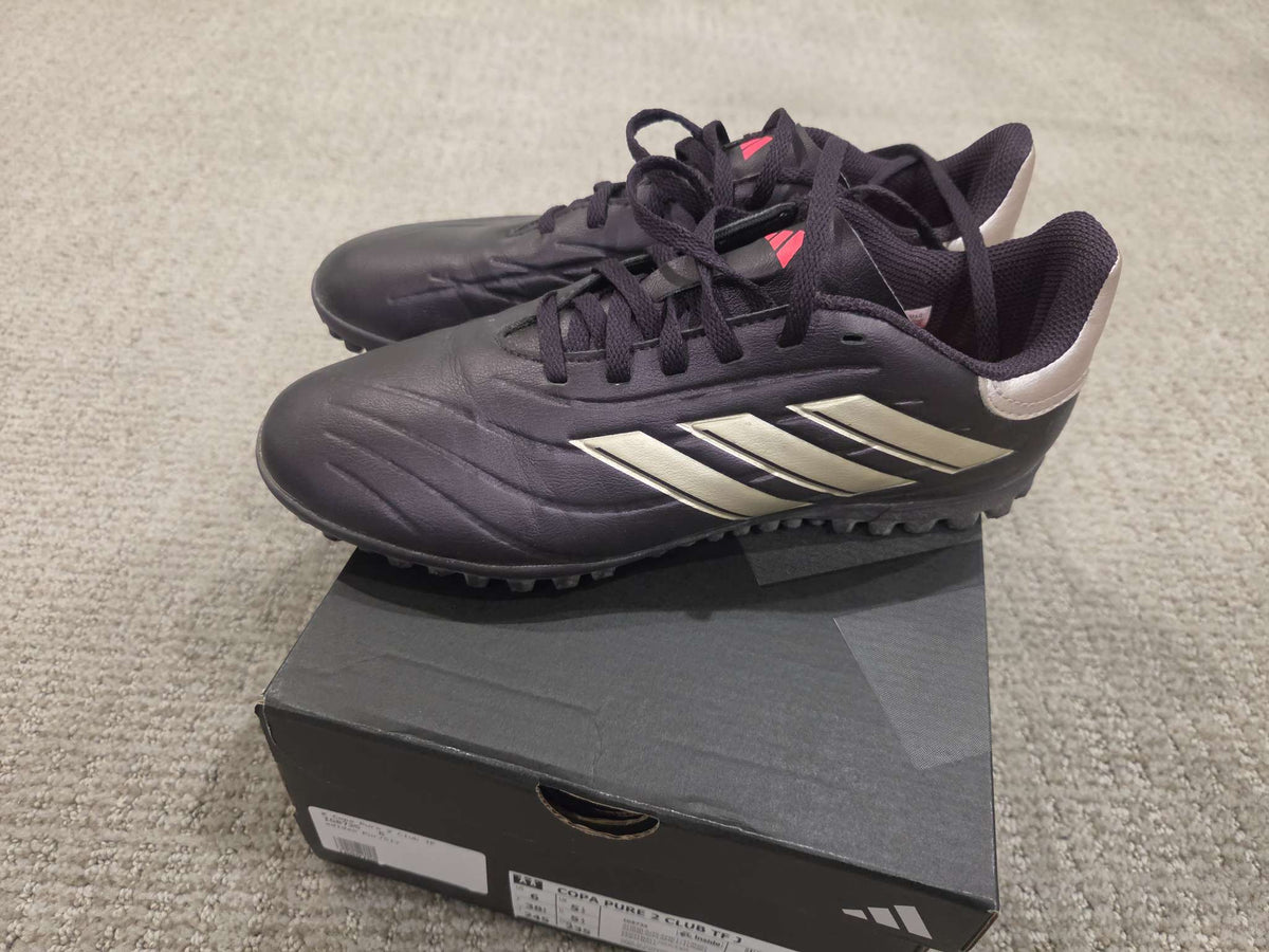 Adidas Copa soccer cleats size 6, Shoes 6 (Big Kids:8–12yr)