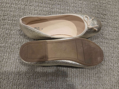 Gap girls ballet flats size 5, Shoes 5 (Big Kids:8–12yr)