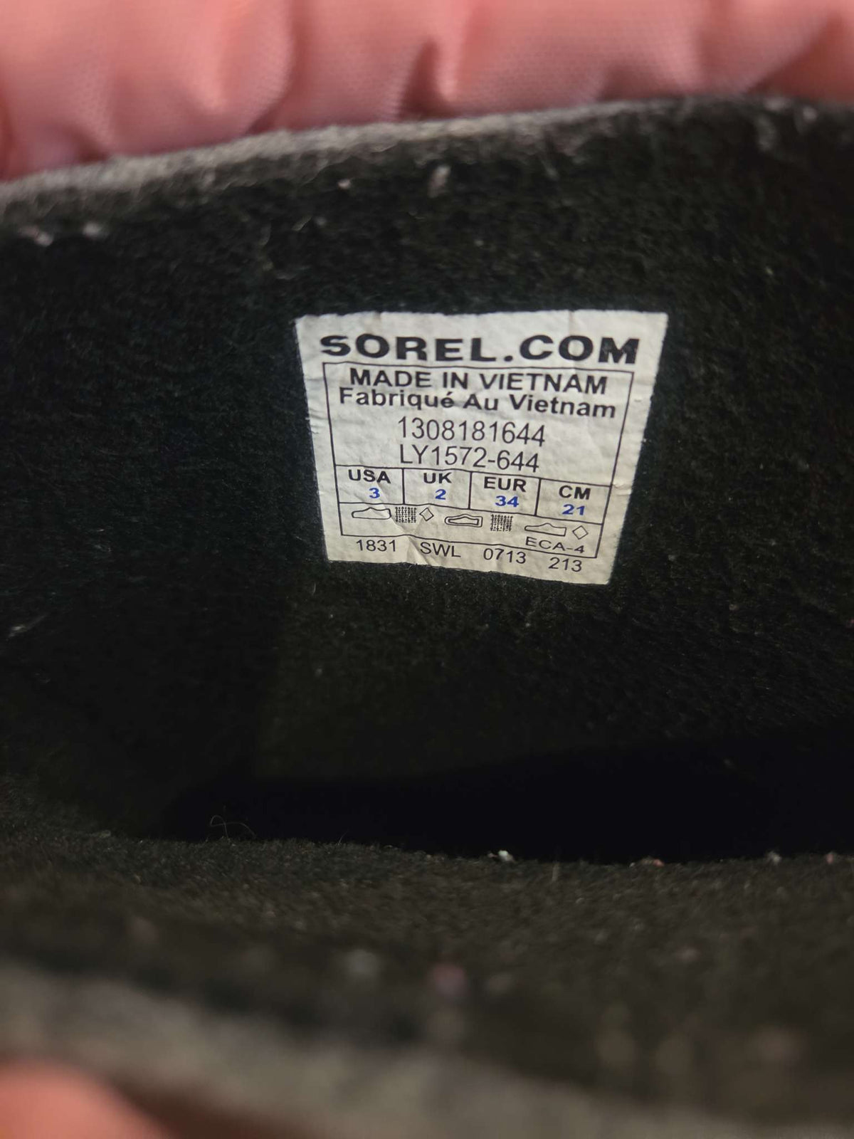 Sorel girls winter boots size 3, Shoes 3 (Kids:4-8yr)
