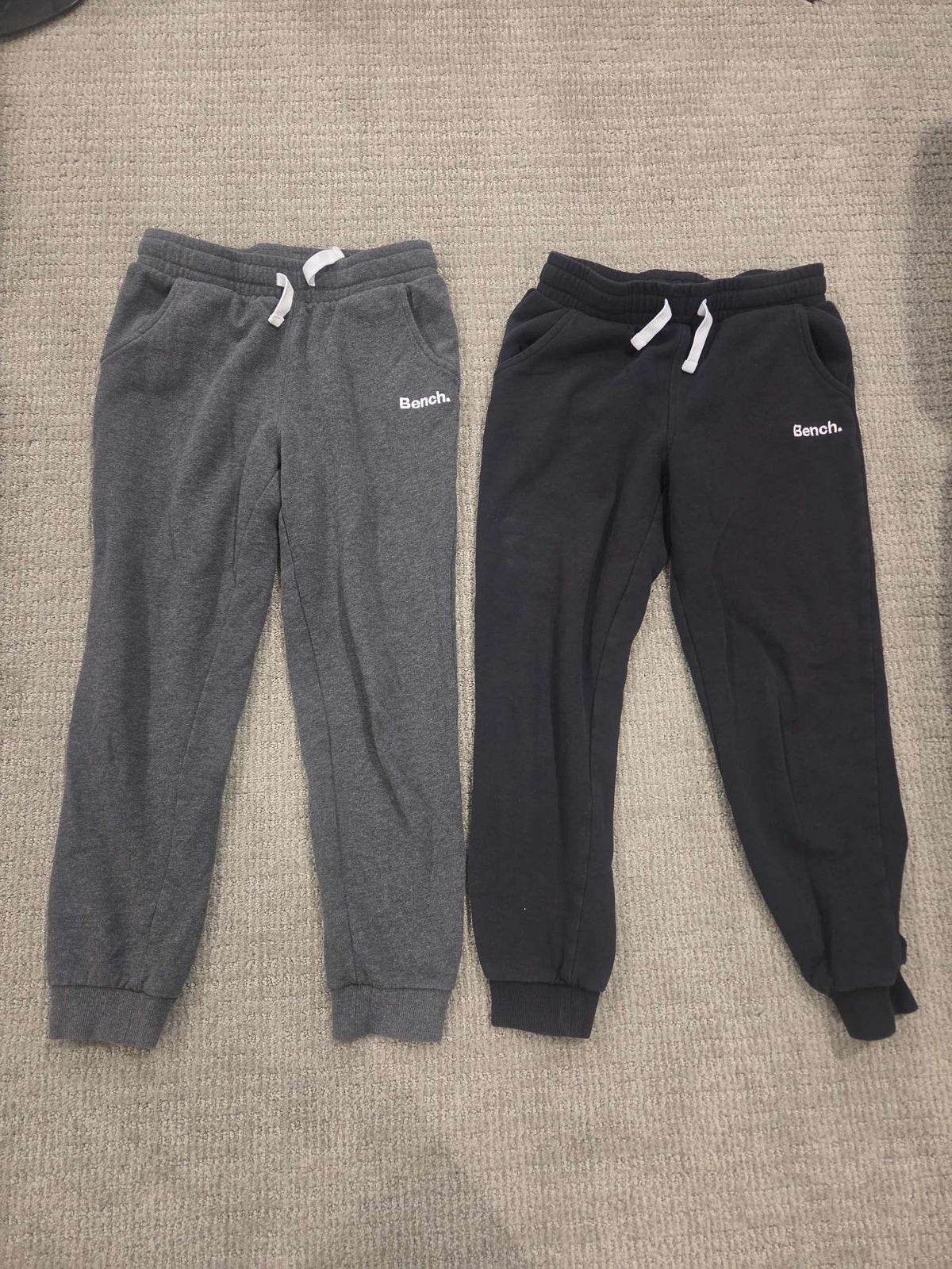 Bench boys sweatpants size 10/12, Kids 10