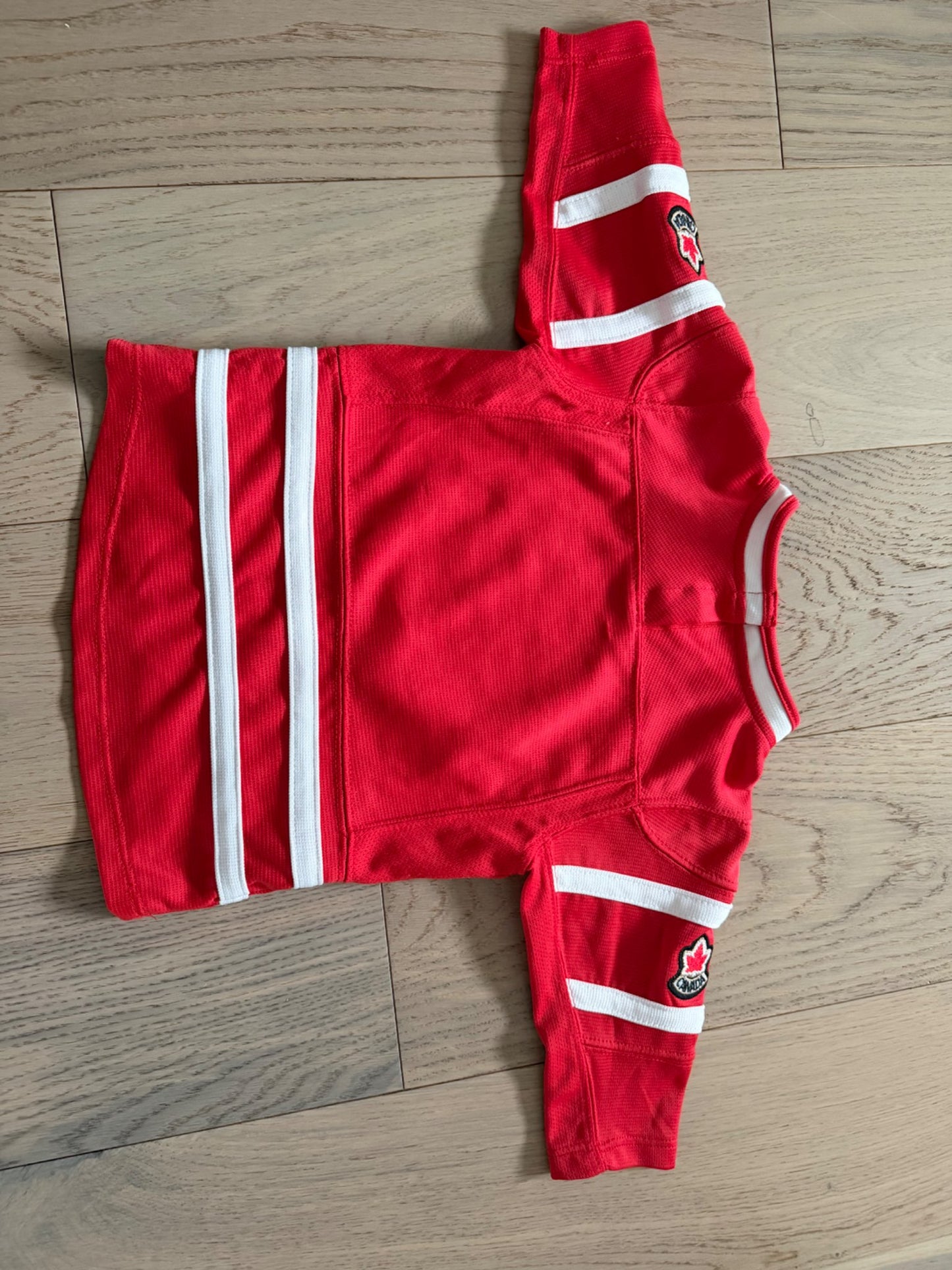 Team Canada hockey jersey - 12M, Kids 12 Month (9-12M)