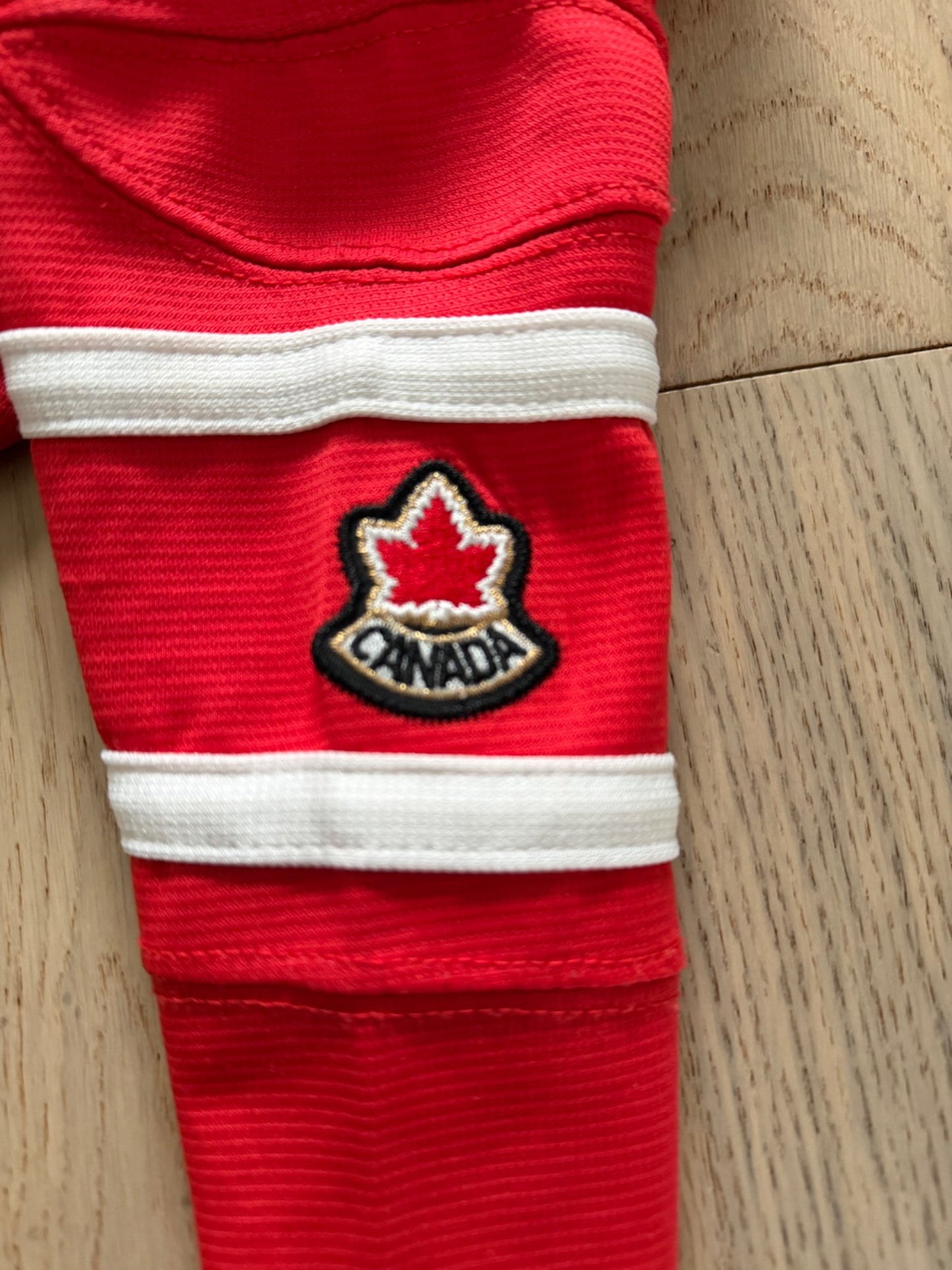 Team Canada hockey jersey - 12M, Kids 12 Month (9-12M)