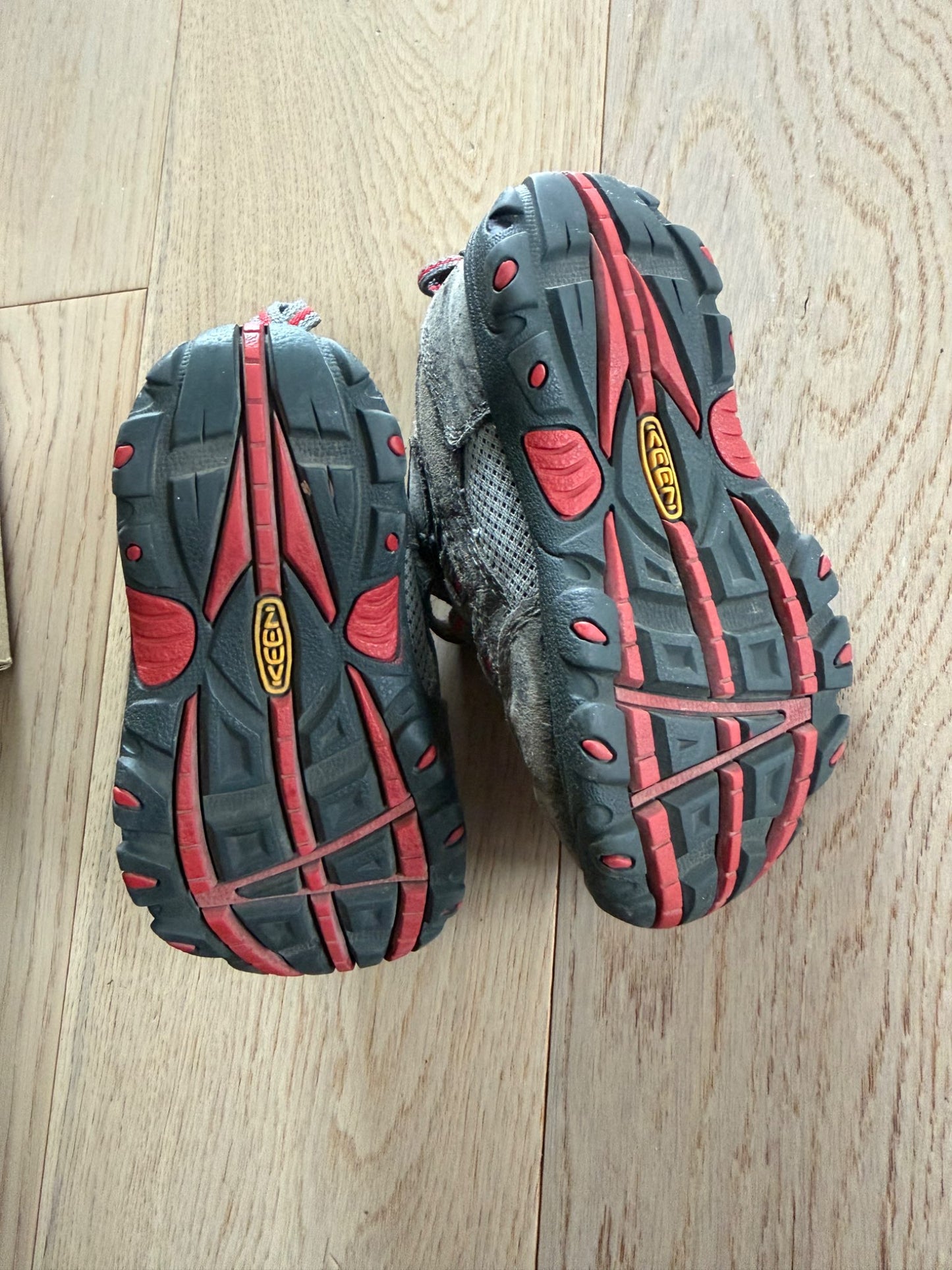 Keen Shoes Size 7 - BNIB, Shoes 7 (Walkers:12-24 mth)
