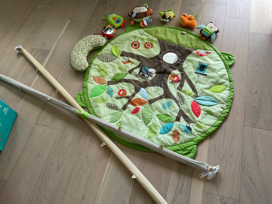 Skip Hop Treetop Friends Activity Gym,  VGUC