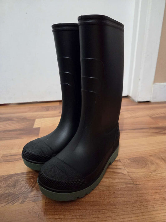 Black-Green Rainboots George size 11 (RP 24), Shoes 11 (Toddler:2-4yr)