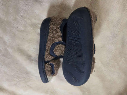 Toddler indoor/playpen anti-slip shoes Size 7-8, Shoes 7.5 (Toddler:2-4yr)