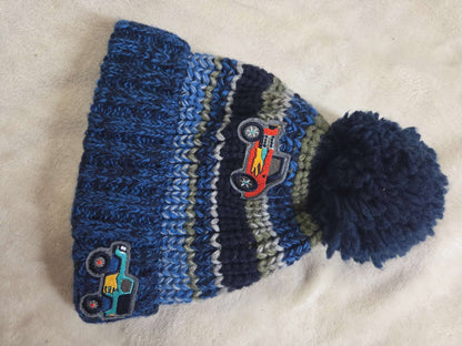 Toddler beanie/toque and green Combi snow mitts (retails $45)
