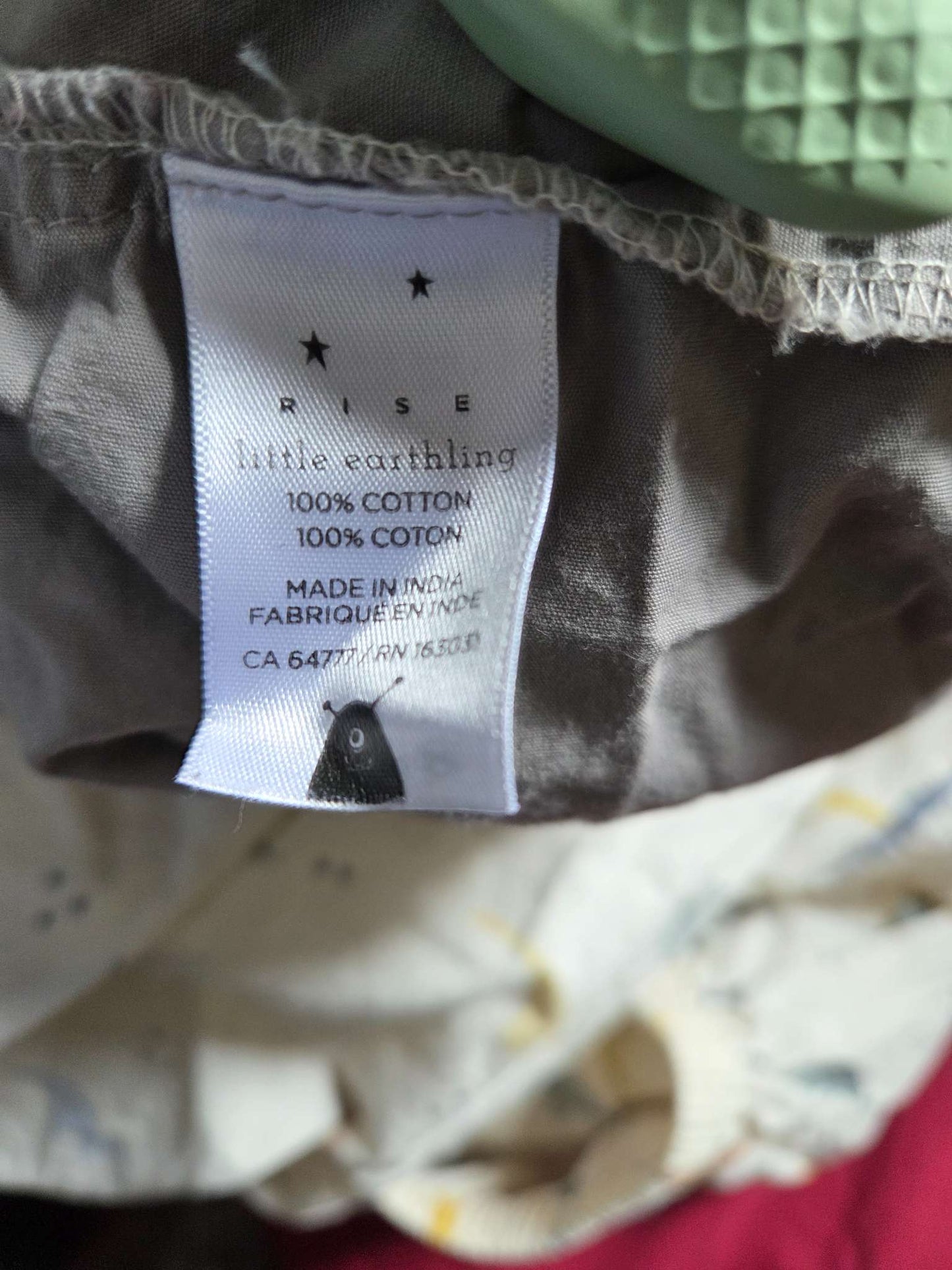 Rise little earthling fitted cotton crib sheet (2pcs), Retails $14.99 each